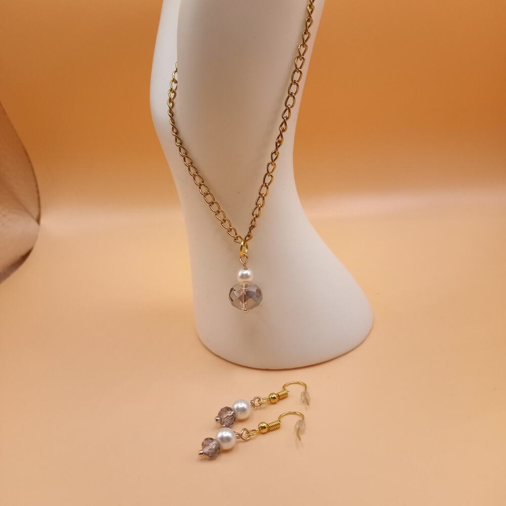 HANDMADE Elegant Gold Tone Genuine Pearls And Smokey Quartz Set Gift Glam